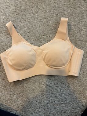 Honeylove Seamless Wireless Bra in Light Beige. Like new, no sign of wear.